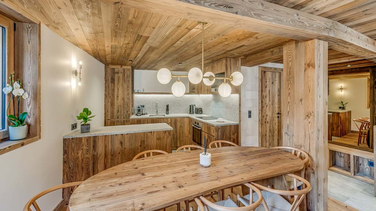 Apartment Ceres, Val d’Isère - Consensio - Dining Room 1.jpg