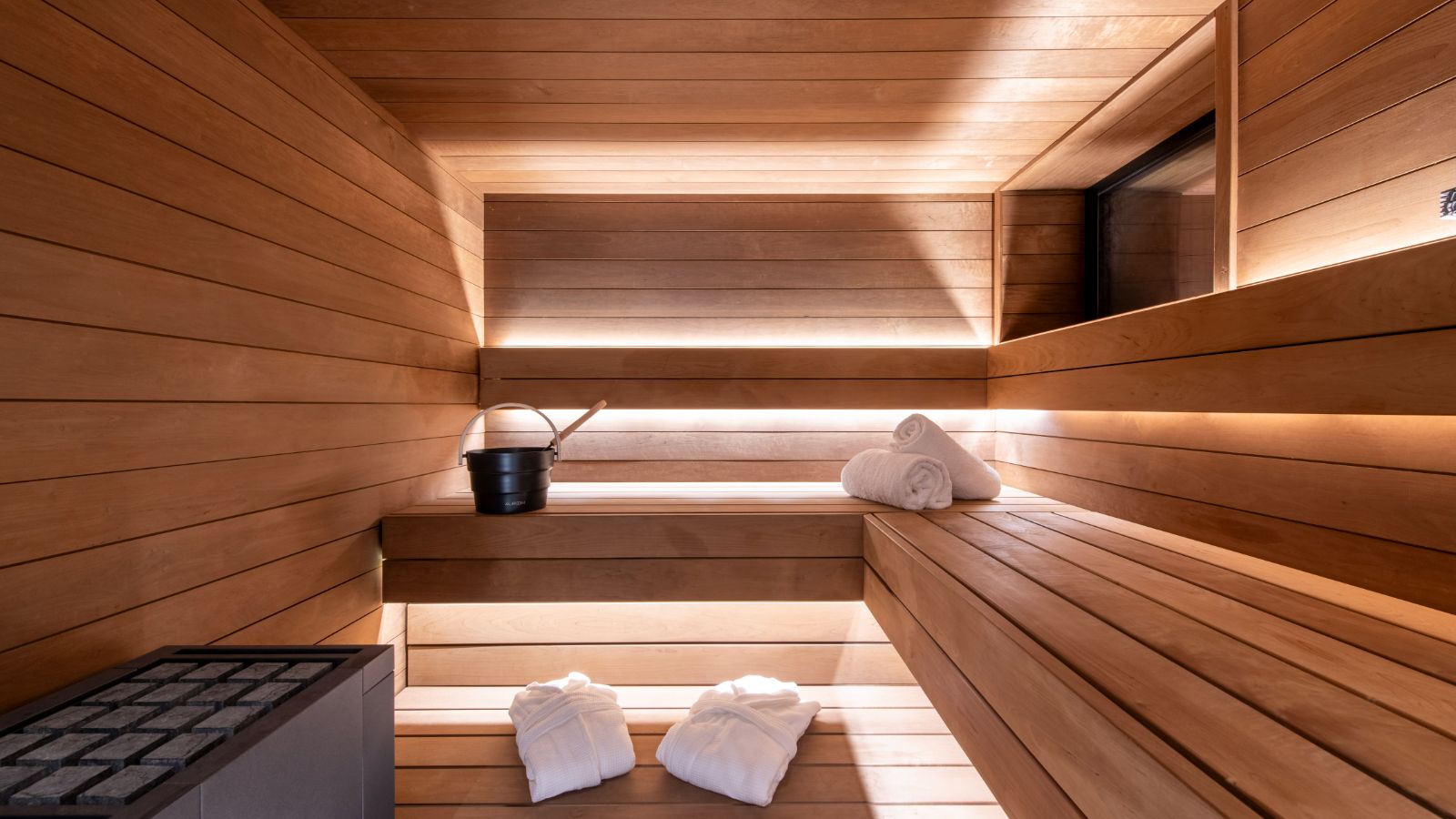 Luxury-Ski-Chalet-Verbier-Chalet-Ranch-Oxford-Ski-Sauna.jpg