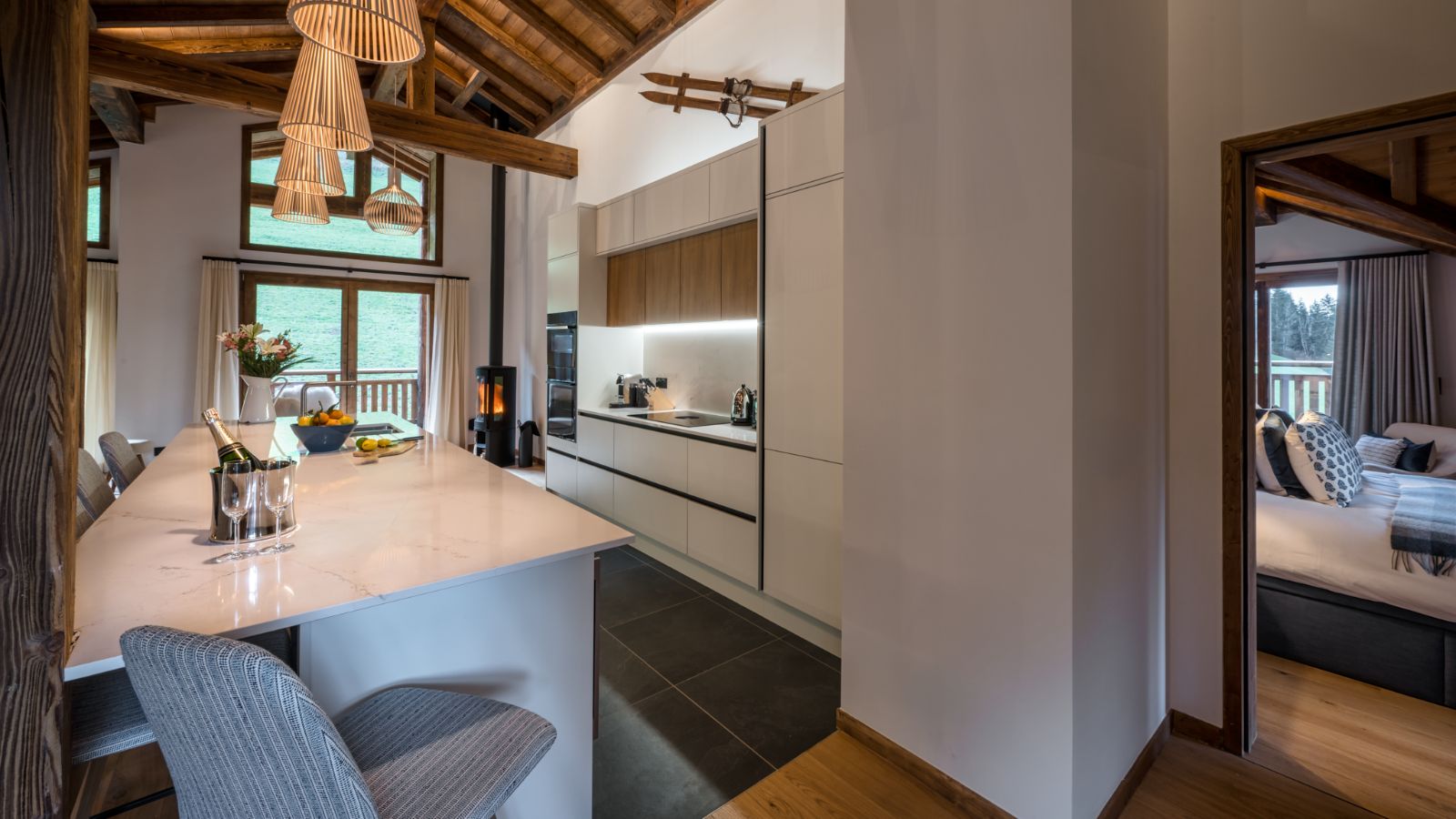 luxury-ski-chalets-morzine-chalet-joy-oxford-ski-kitchen (2).jpg