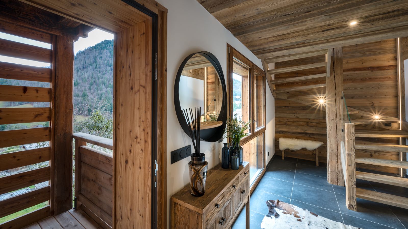 luxury-ski-chalets-morzine-chalet-joy-oxford-ski-stairs (2).jpg