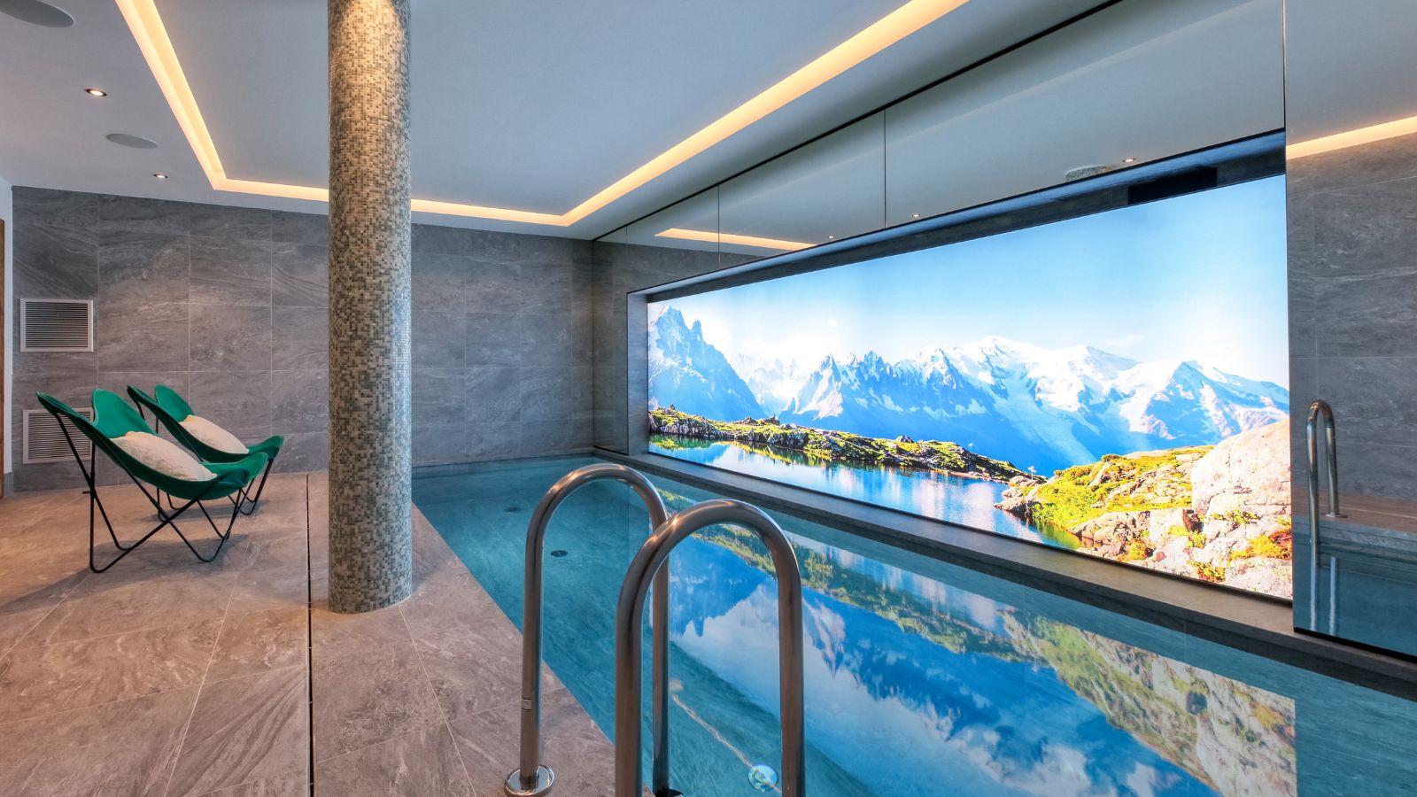 Luxury- ski- chalet- Meribel-Chalet Pistes d'Arbois-Pool- Oxford Ski.jpg