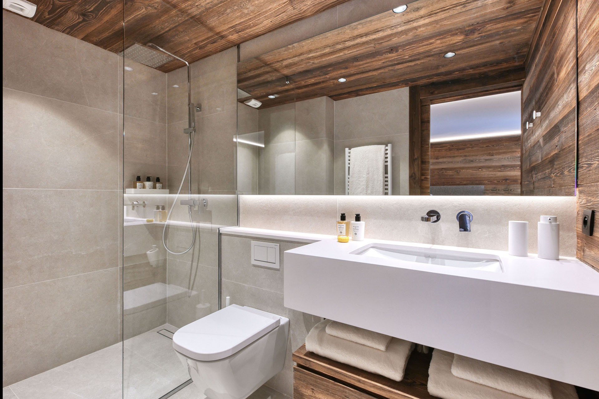 Luxury-ski-chalet-Megeve-Chalet Cascade- Bathroom 3-Oxford-Ski.jpg