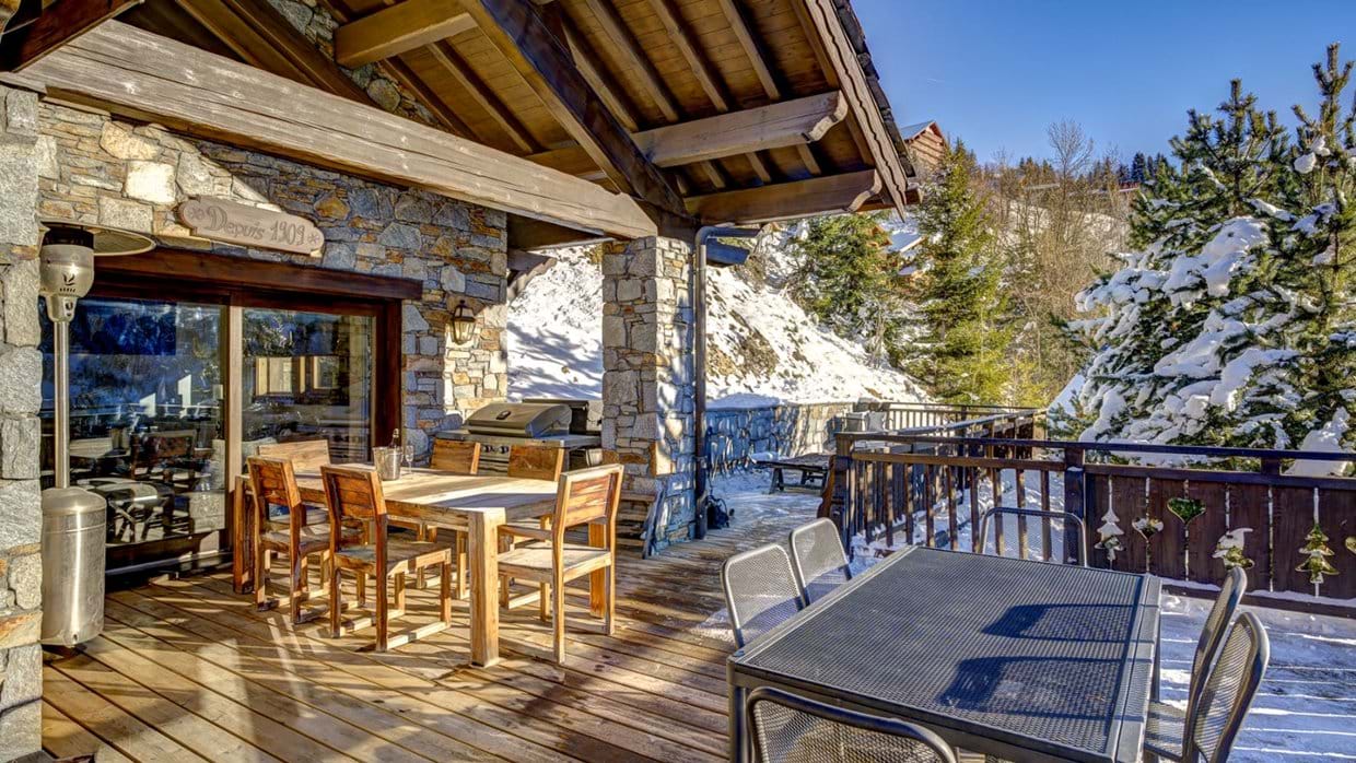 luxury-ski-chalet-meribel-chalet-amarena-oxford-ski-terrace (6).jpg