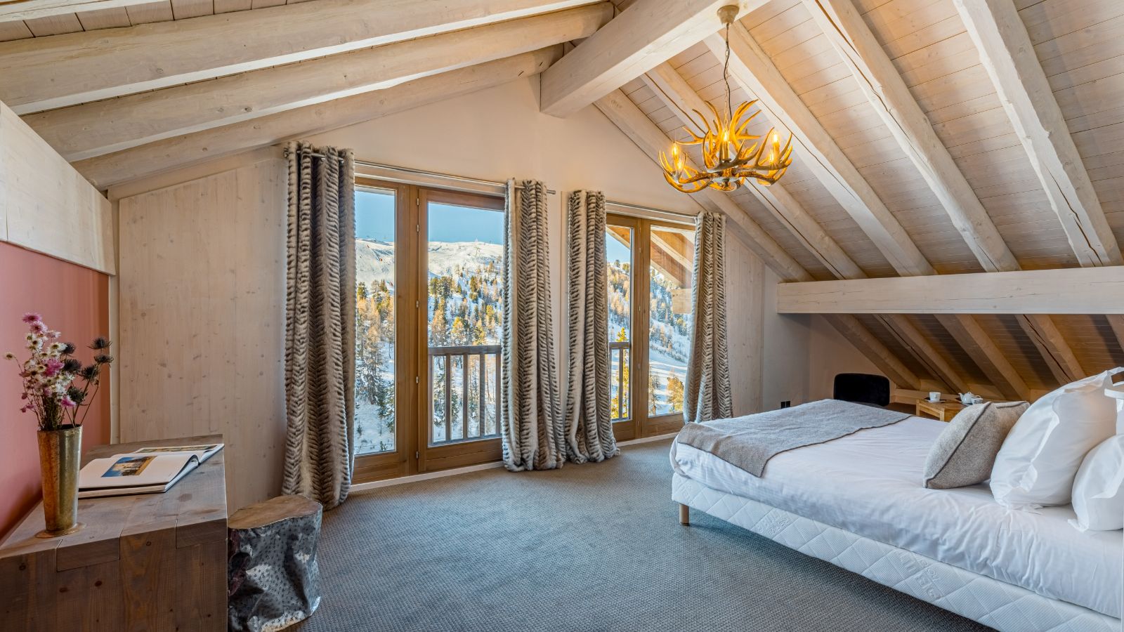 Luxury-Ski-Chalet-La Plagne-Chalet-Hugo-Oxford-Ski- Bedroom 1.jpg