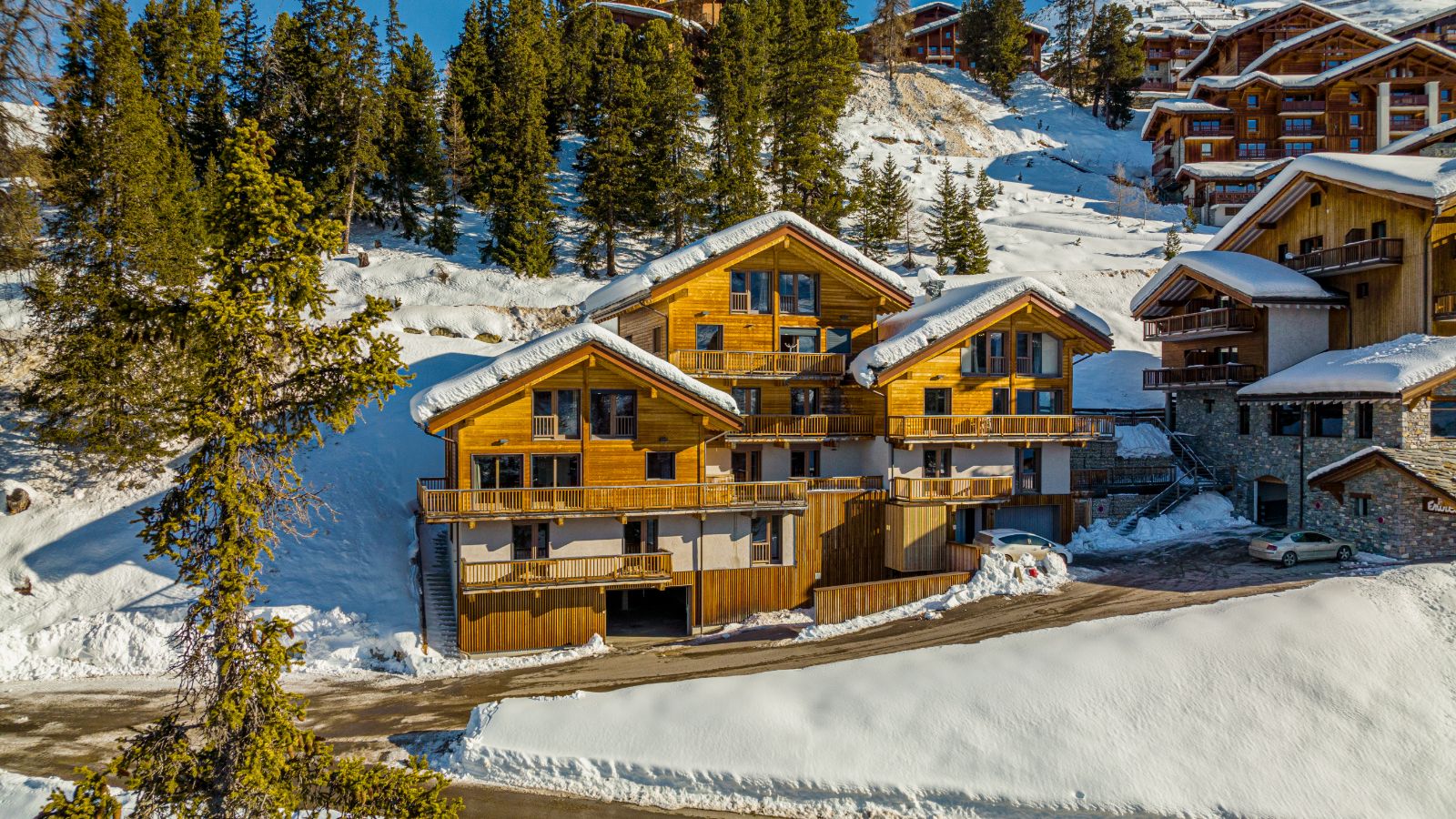 Luxury-Ski-Chalet-La Plagne-Chalet-Violette-Oxford-Ski-Exterior.jpg