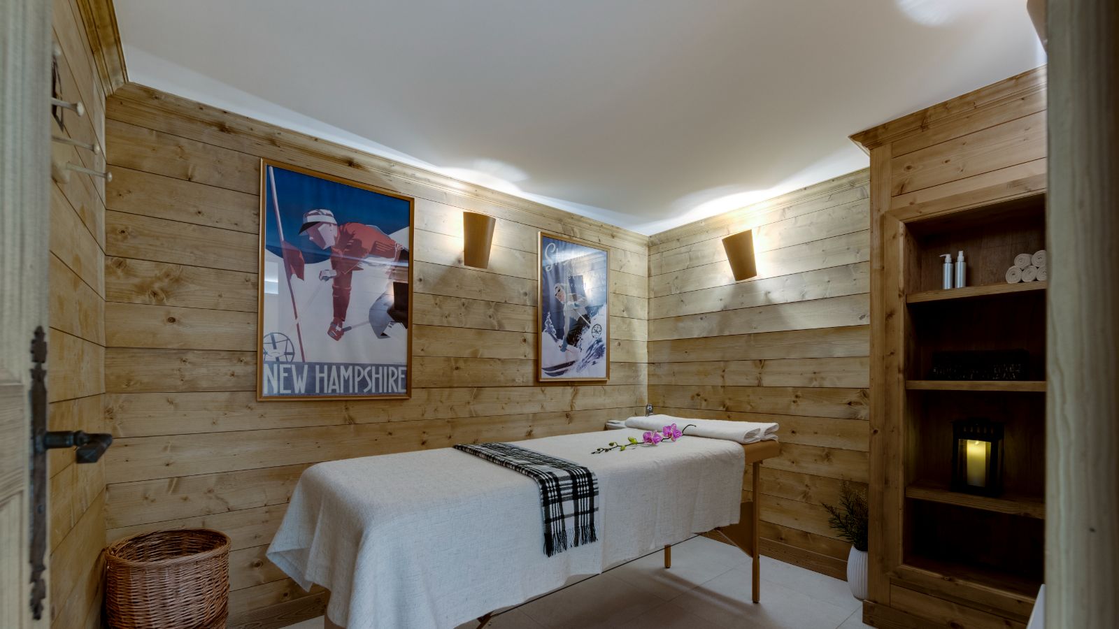 _DX32039 - Massage.jpg