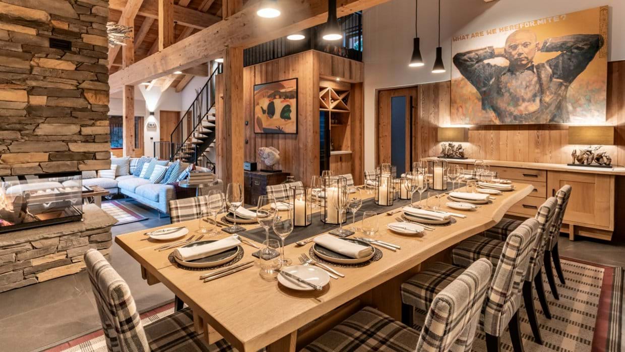Luxury-Ski-Chalet-Meribel-Chalet-Berlioz-Oxford-Ski-Dining.jpg