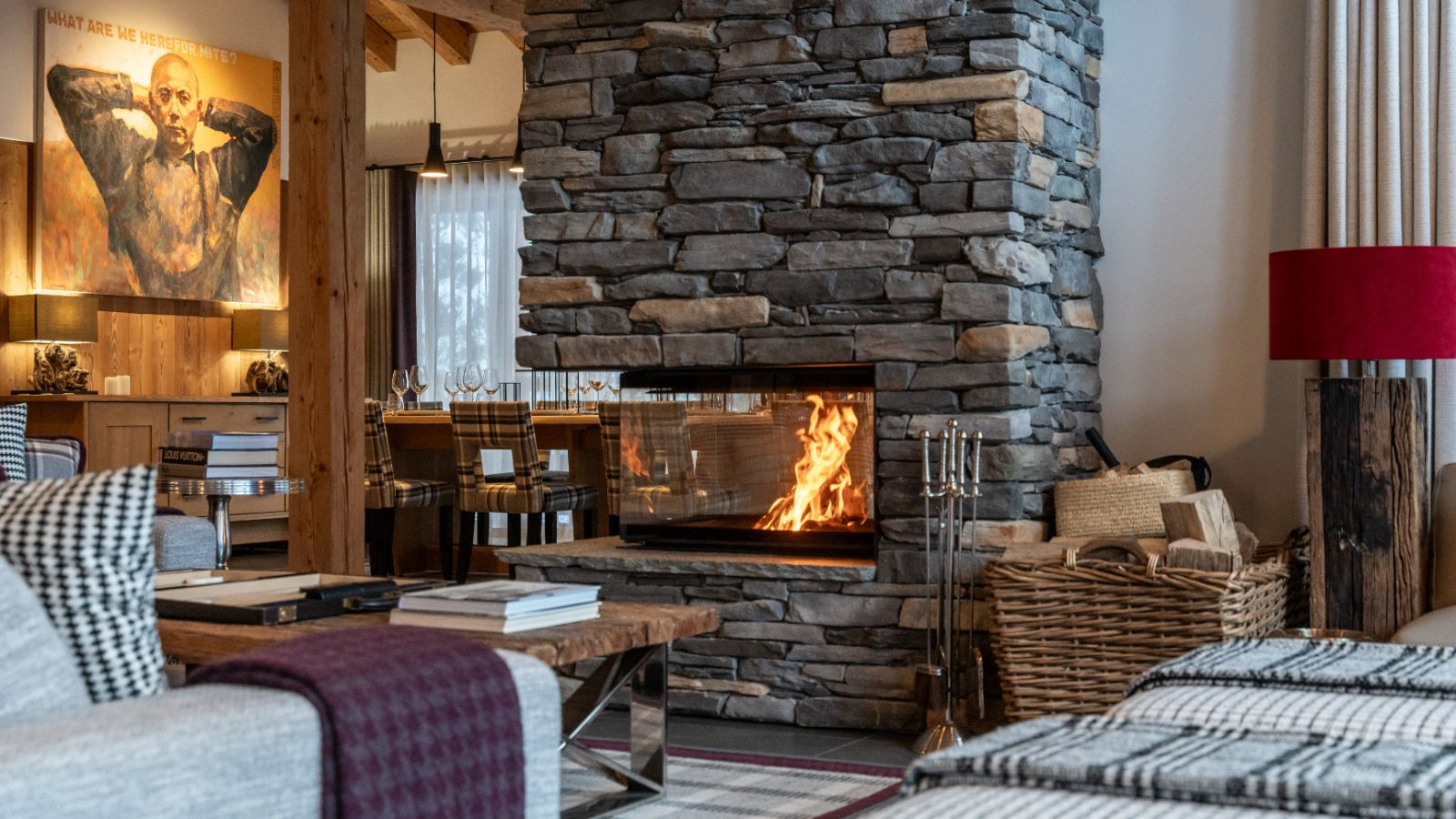 Luxury-Ski-Chalet-Meribel-Chalet-Berlioz-Oxford-Ski-Lounge (7).jpg