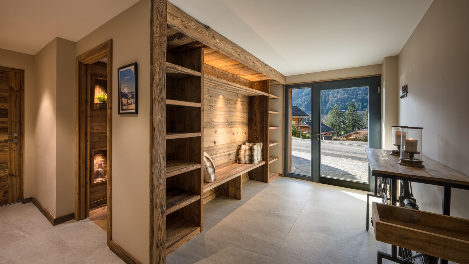 luxury-ski-chalets-morzine-zaza-oxford-ski-entrance.jpg