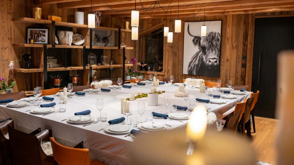 Luxury-Ski-Chalet-Val-d-Isere-Chalet-Orso-Oxford-Ski-Dining.jpg
