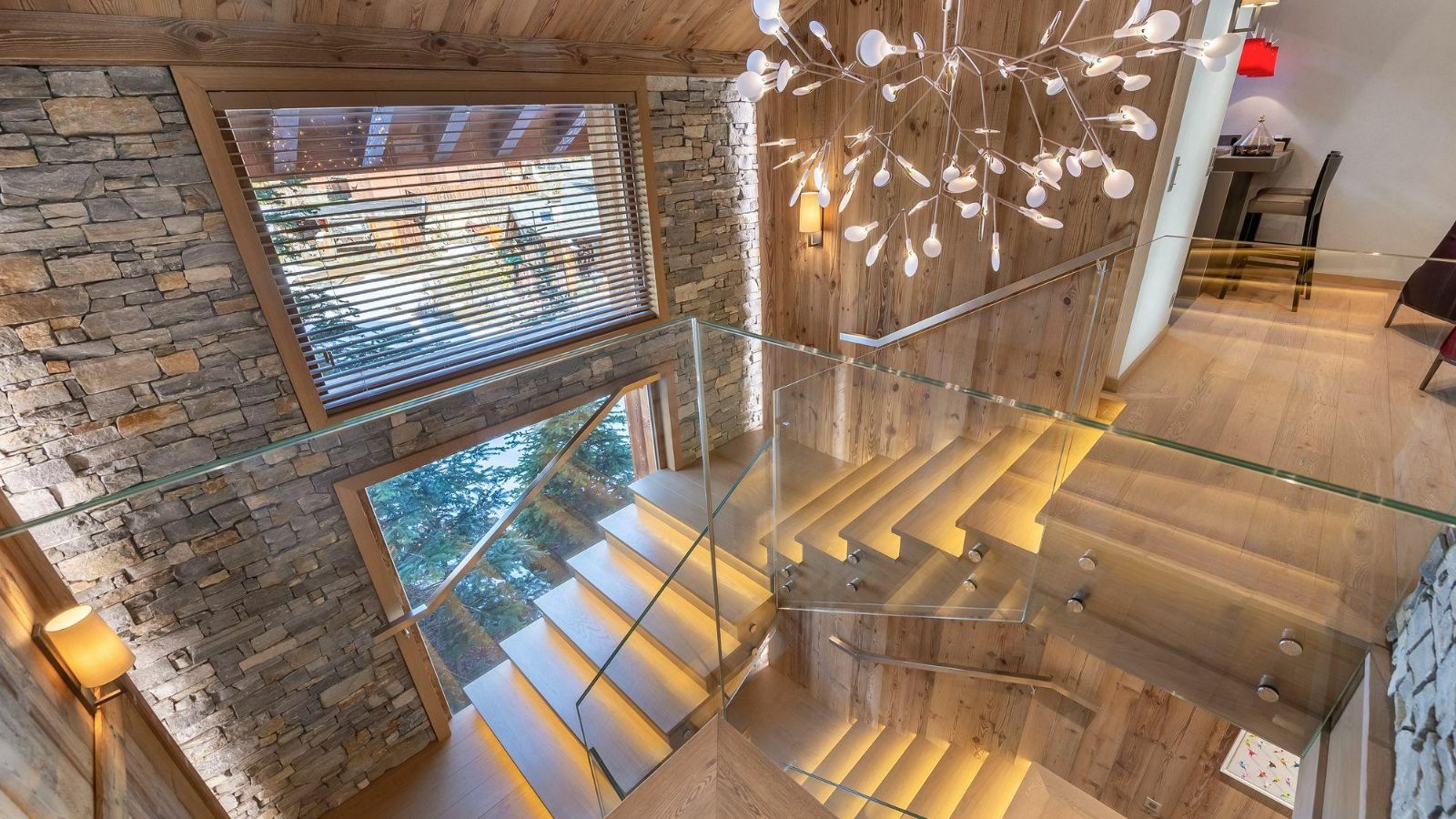 Luxury-Ski-Chalet-Meribel-Chalet-Les-Sorbiers-Oxford-Ski-Stairs.jpg
