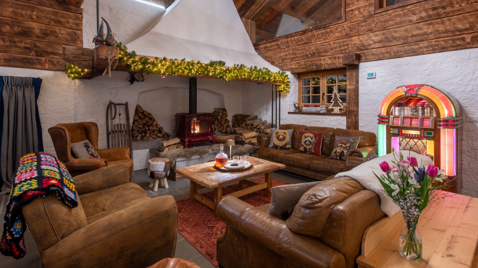 Chalet Doss-Lounge 2.jpg