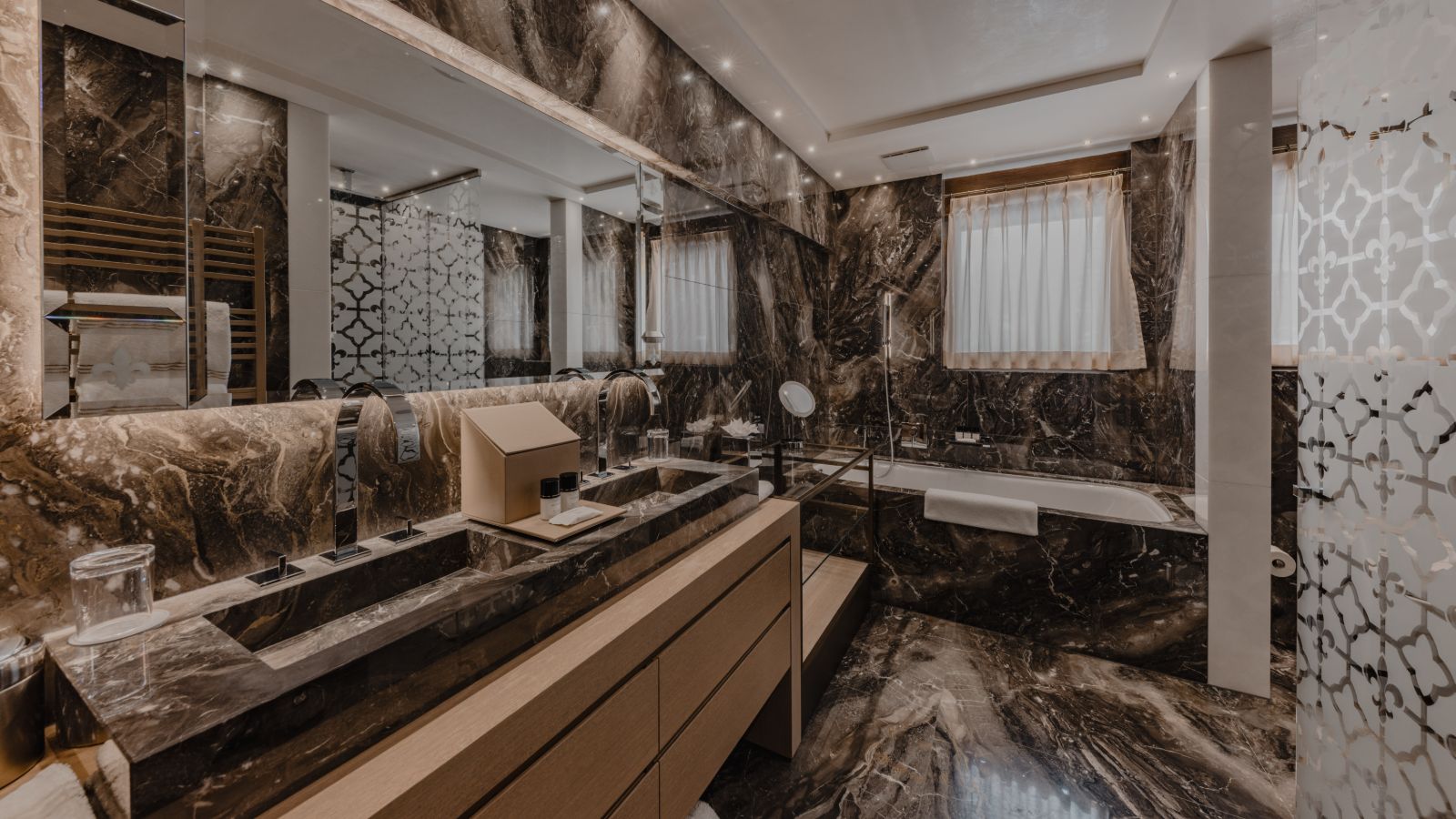 Luxury-Ski-Chalet-Crans-Montana-Ultima-Crans-Montana-Chalet-Oxford-Ski-Bathroom3.jpg