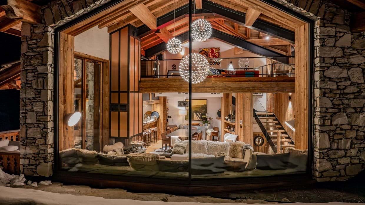 Luxury-Ski-Chalet-Val-D-Isere-Orso-Orca-Oxford-Ski-Inside-View.jpg