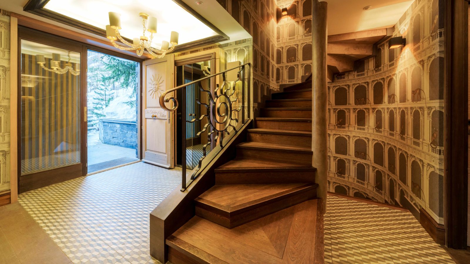 Luxury-Ski-Chalet-Courchevel-1650-La-Dolce-Vita-Oxford-Ski-stairs.jpg