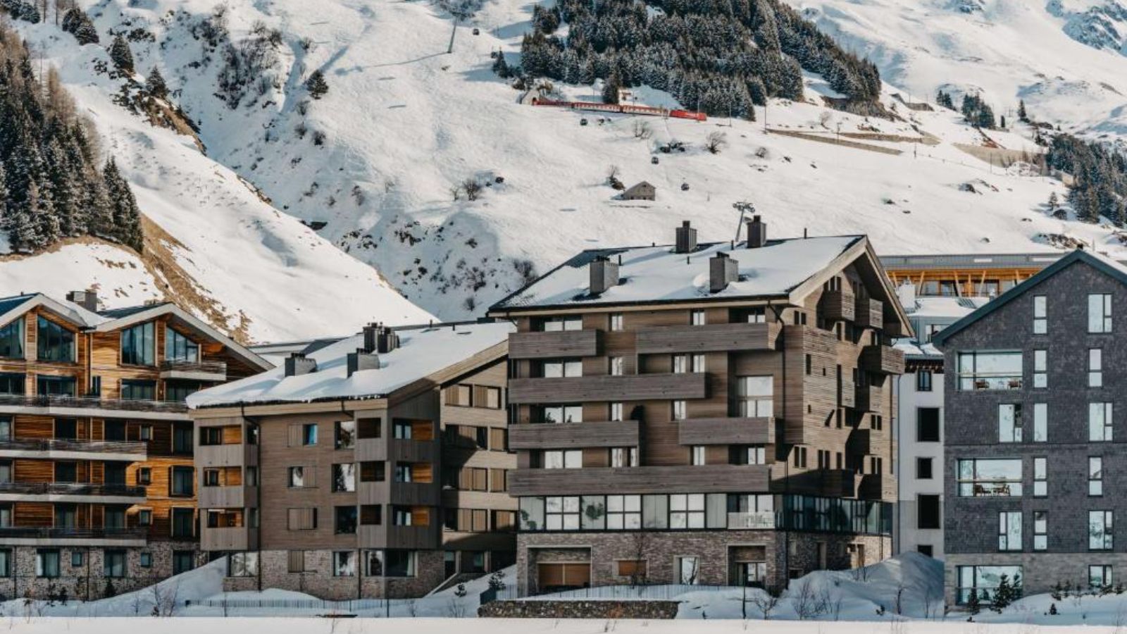 Luxury-Ski-Apartment-Andermatt-Andermatt-Alpine-Apartments-Oxford-Ski-Exterior.jpg