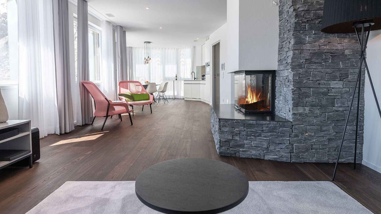 Luxury-Ski-Apartment-Andermatt-Andermatt-Alpine-Apartments-Oxford-Ski-Fireplace.jpg