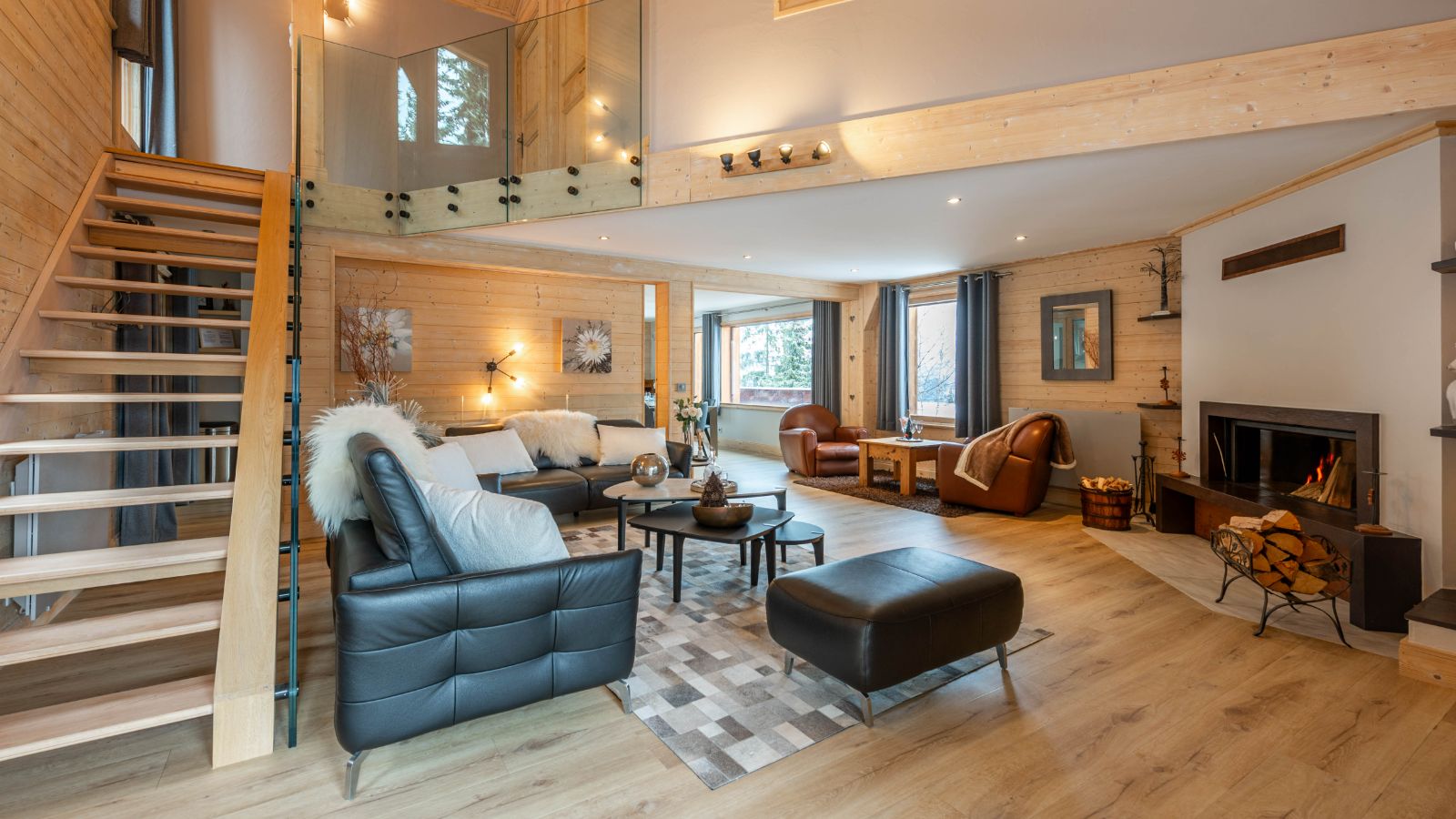 Luxury-Ski-Chalet-Courchevel-1850-Chalet-Jade-Oxford-Ski-Lounge3.jpg