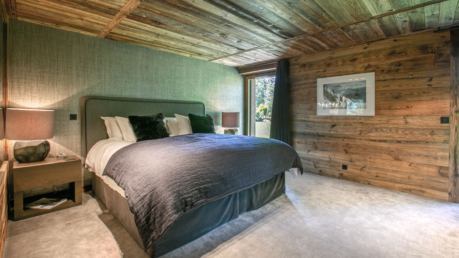 luxury-ski-chalets-megeve-echappee-darbois-oxford-ski-bedroom3.jpg (1)