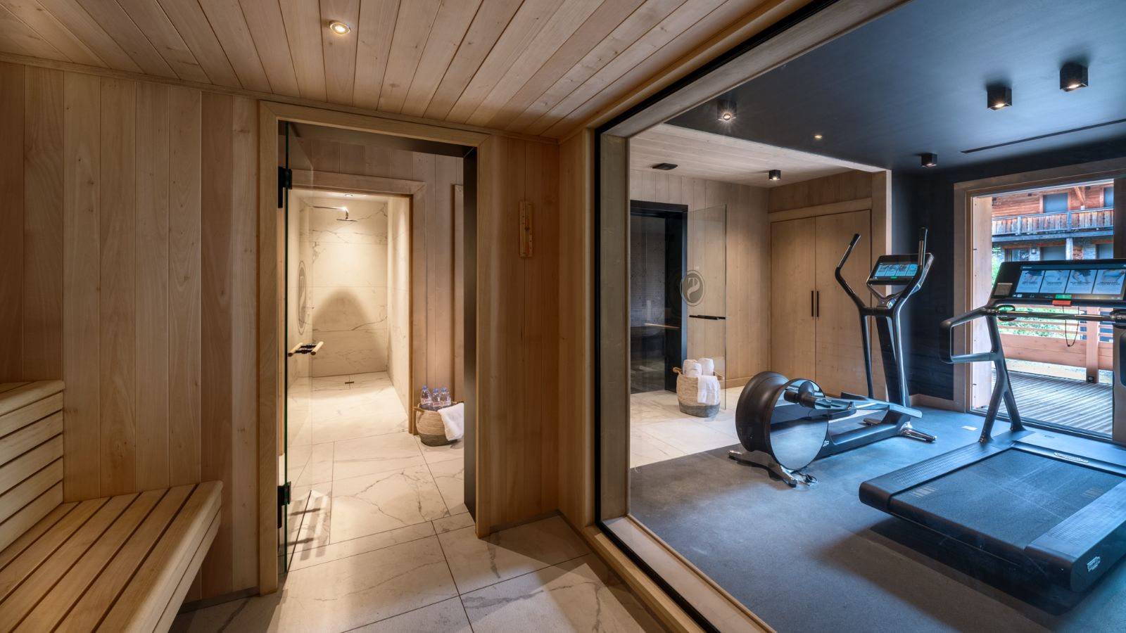 luxury-ski-chalet-les gets-apartment-artois-oxford-ski -gym 2.jpg