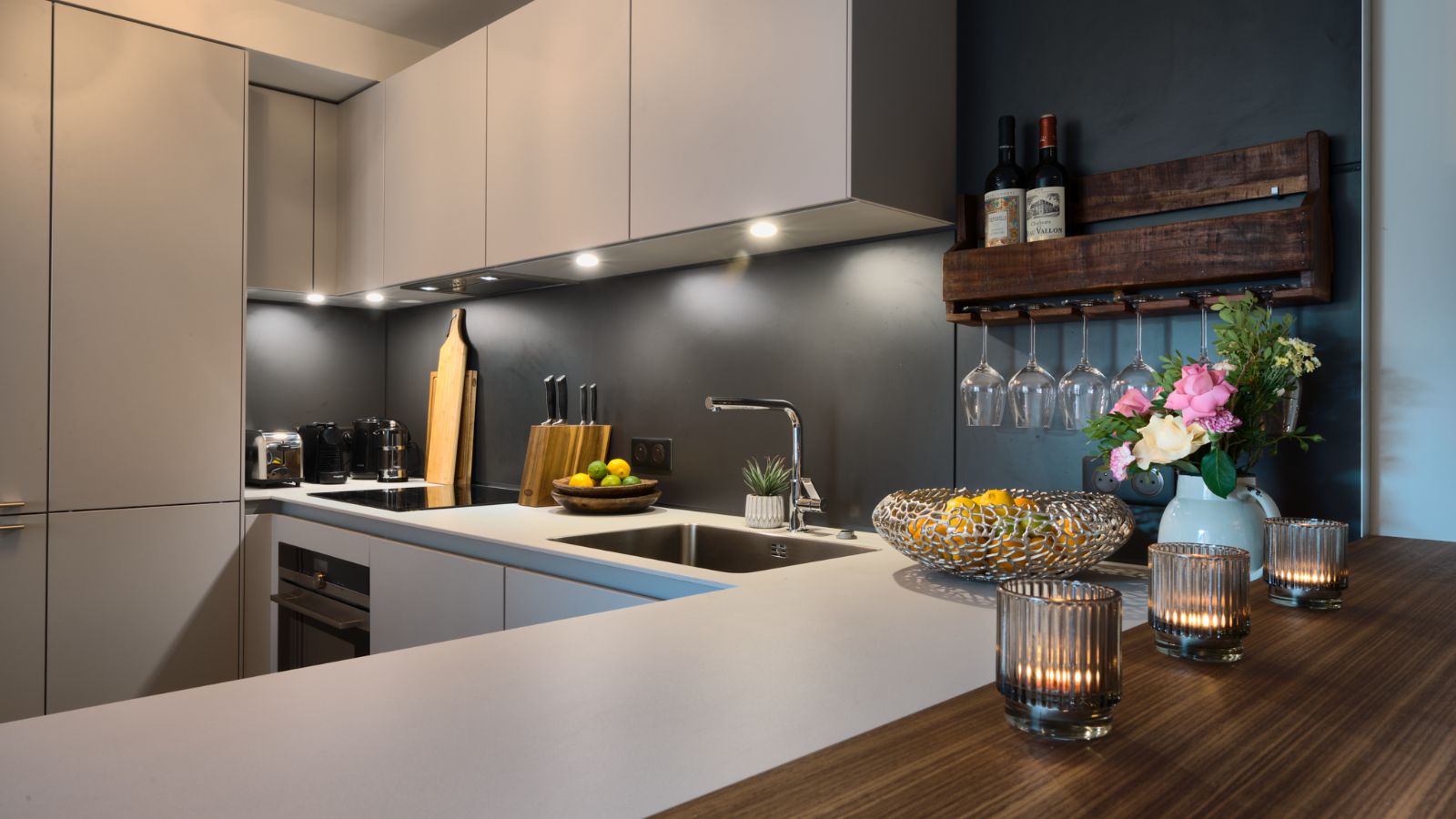 luxury-ski-chalet-les gets-apartment-artois-oxford-ski-kitchen 2.jpg