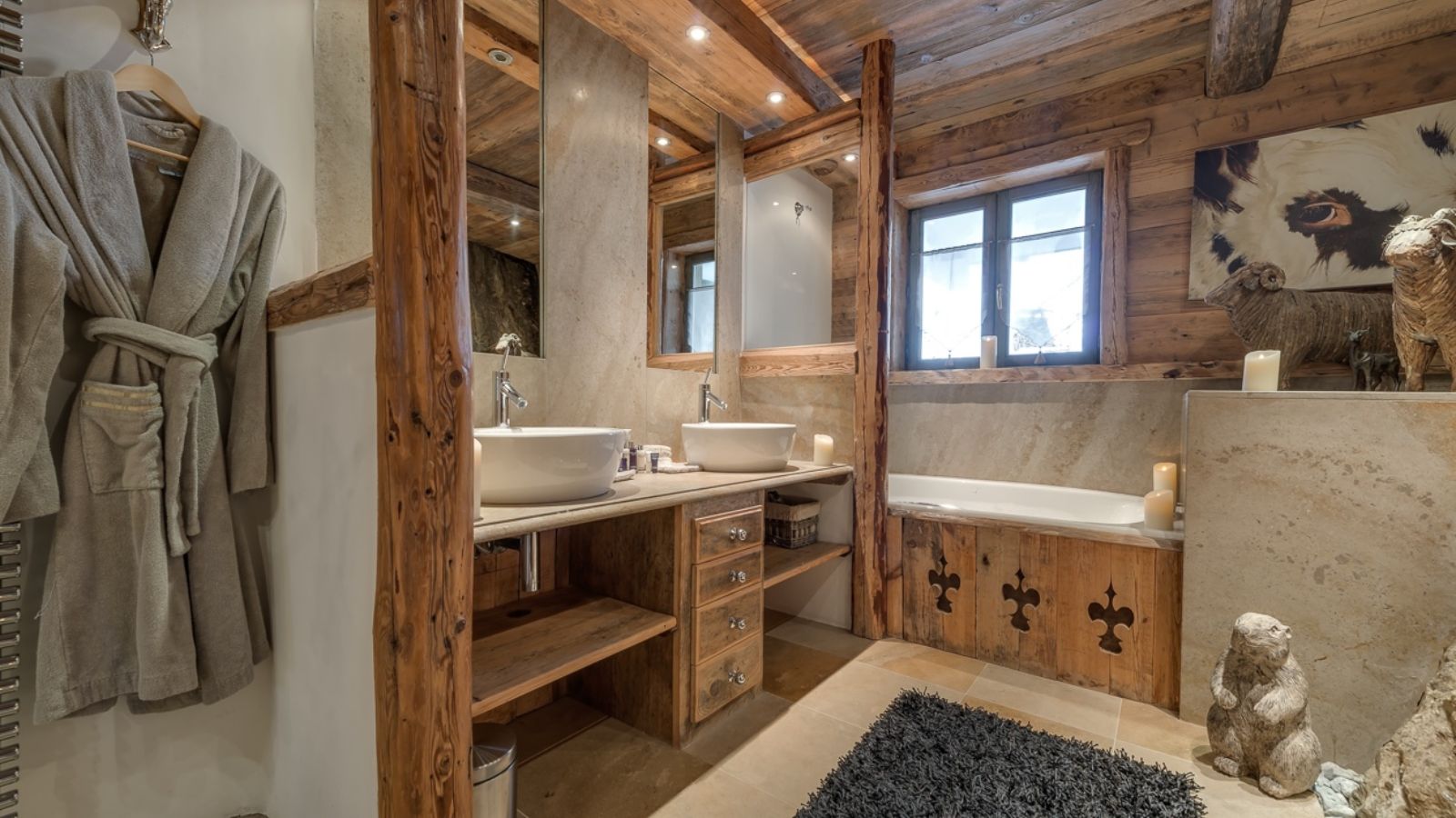 luxury-ski-chalets-val-disere-le-rocher-oxford-ski -bathroom (2).jpg