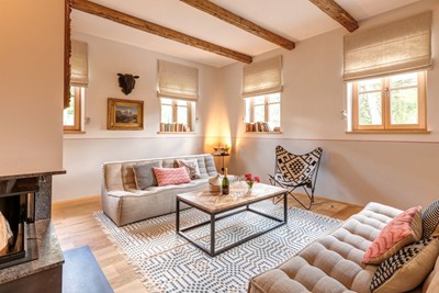 Chalet Silver Fox 1