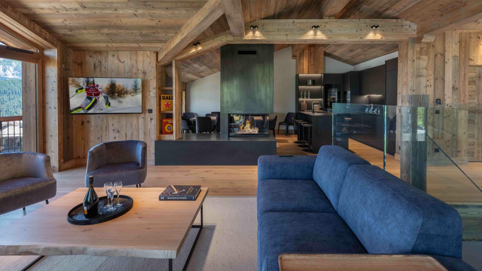 Luxury-Ski-Chalet-Courchevel-1850-Apartment-Le-Manej-8-Oxford-Ski-Lounge3.jpg