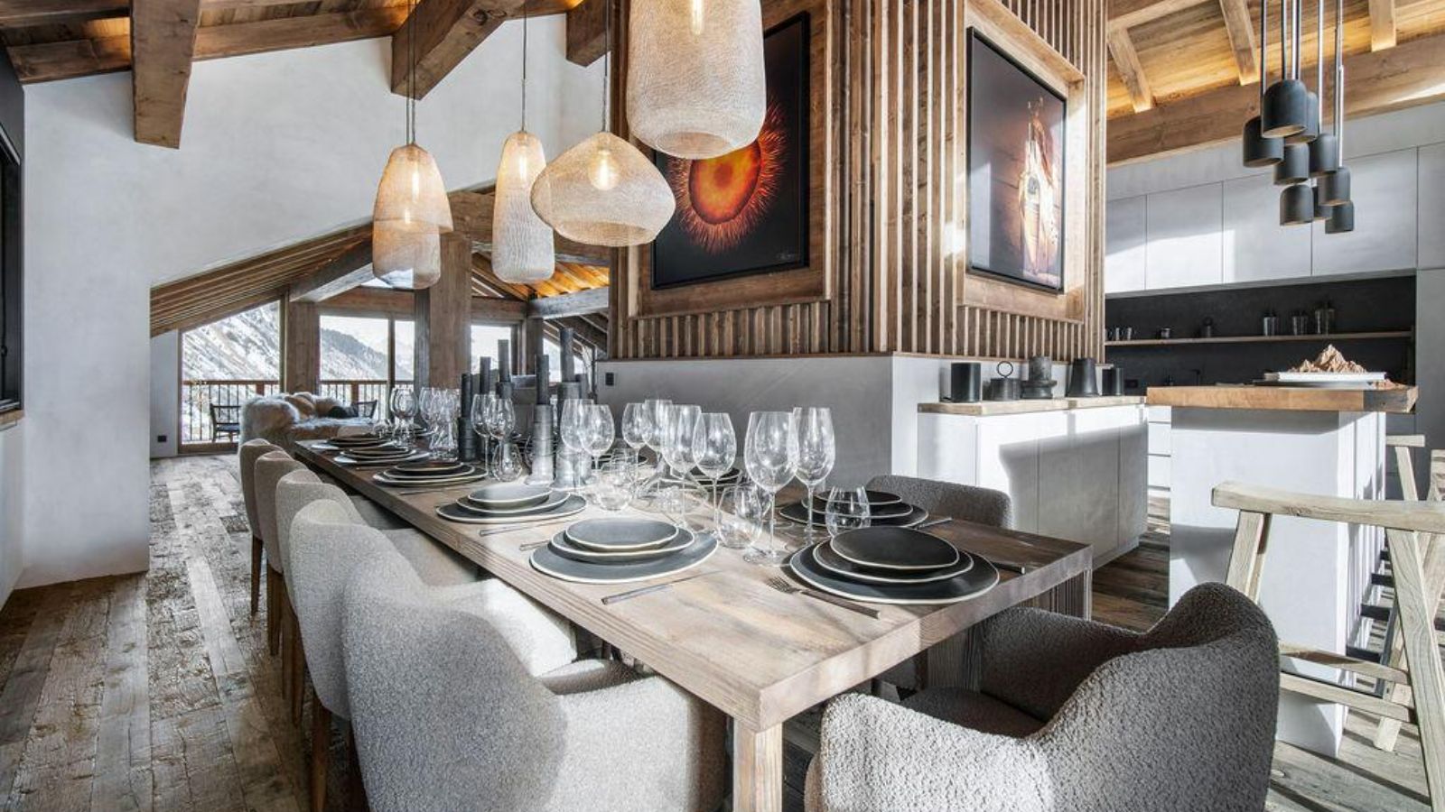 Luxury-Ski-Chalet-St-Martin-De-Belleville-Chalet-Eden-Oxford-Ski-Dining2.jpg
