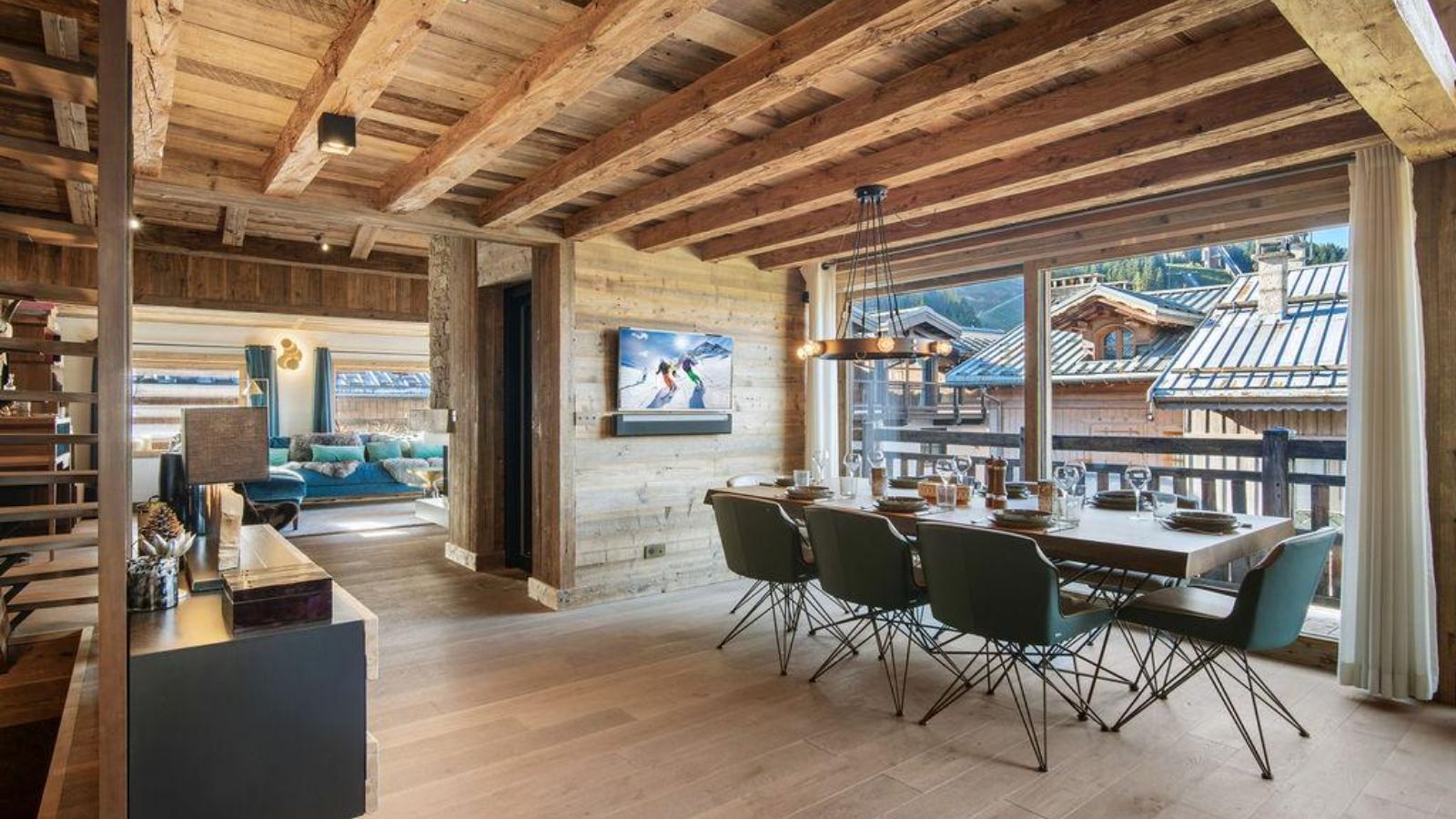 luxury-ski-chalet-courchevel la praz-chalet notre refuge-oxford-ski-main room.jpg