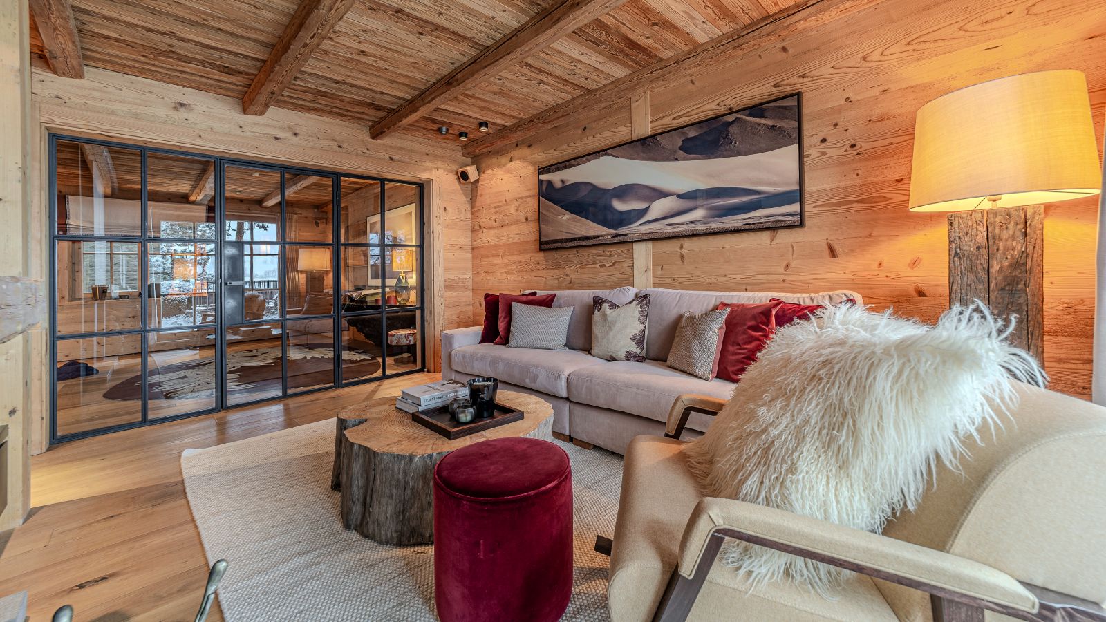 luxury-ski-chalets-kitzbuhel-montana-oxford-ski-second-lounge (1).jpg