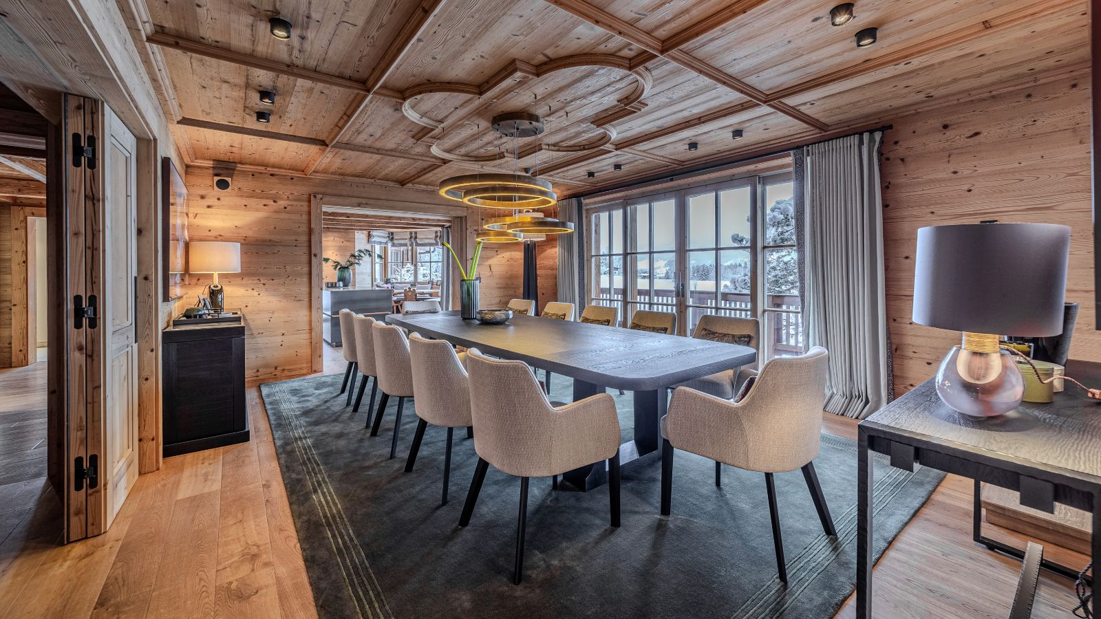 luxury-ski-chalets-kitzbuhel-montana-oxford-ski-dining (2).jpg