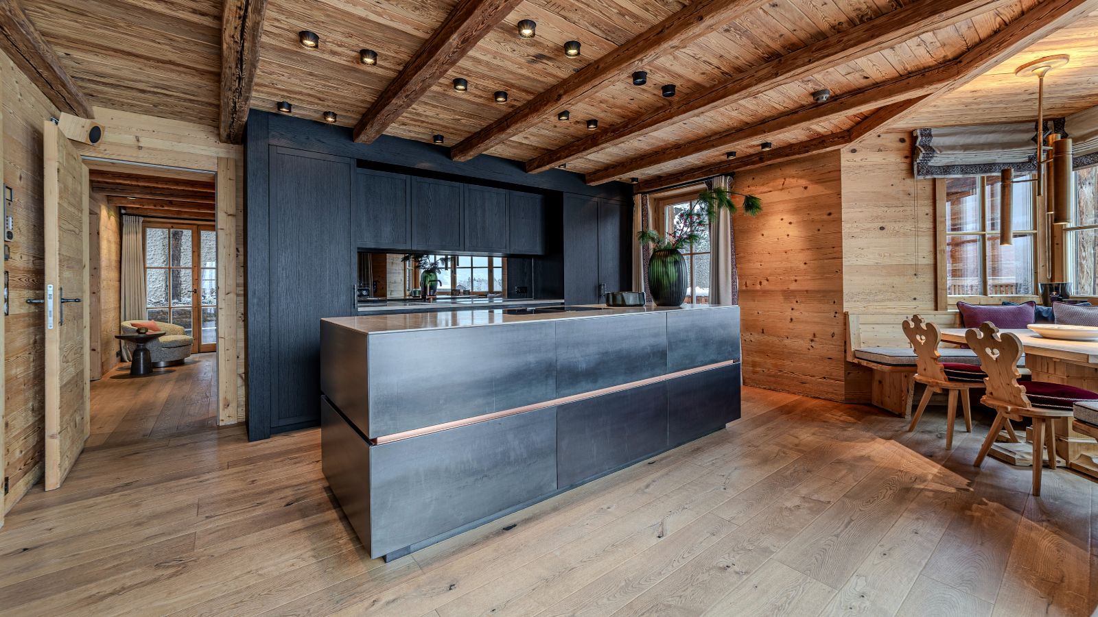 luxury-ski-chalets-kitzbuhel-montana-oxford-ski-kitchen (3).jpg