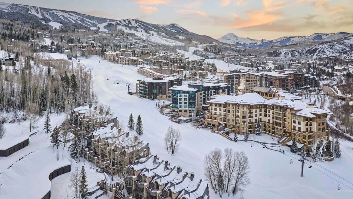 Viceroy Winter Exterior with Cirque 1.jpg