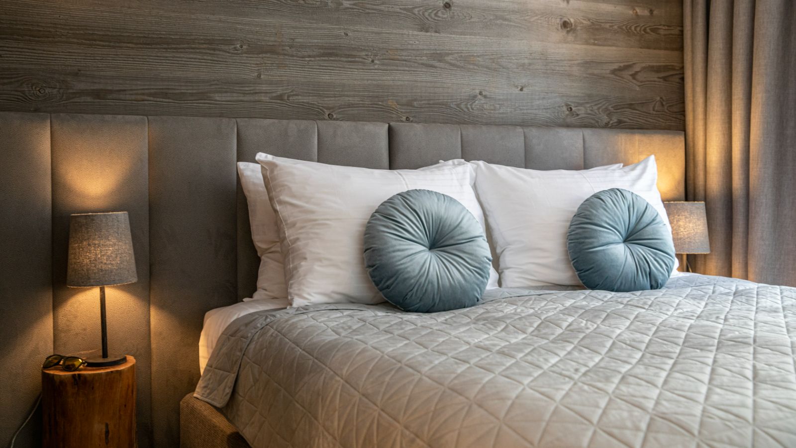 luxury-ski-chalet-st-anton-frieda-oxford-ski (5).jpg