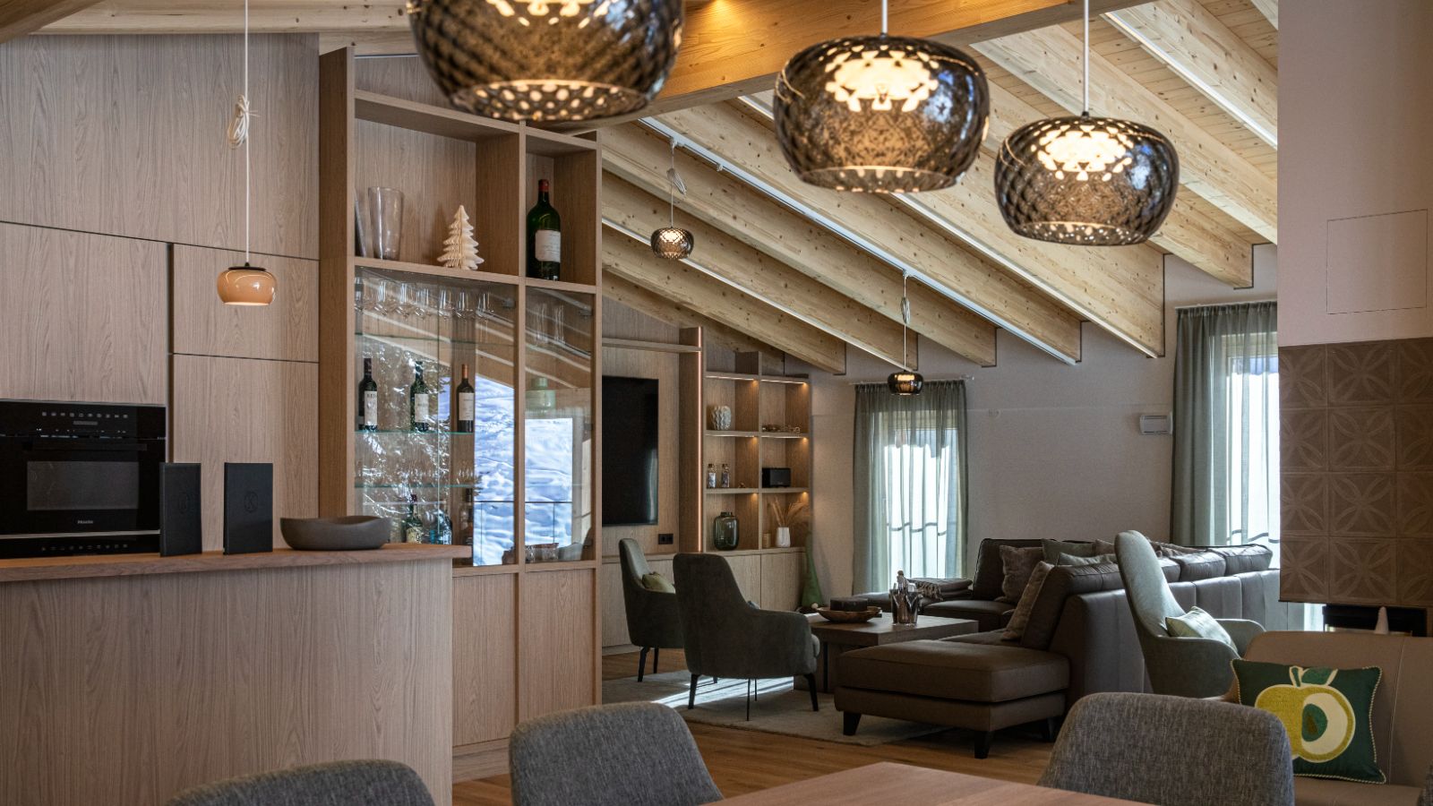 luxury-ski-chalet-st-anton-frieda-oxford-ski (8).jpg