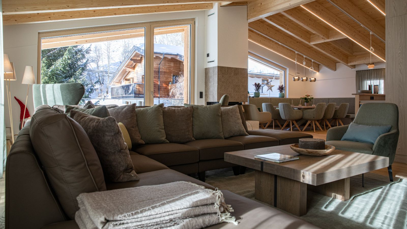 luxury-ski-chalet-st-anton-frieda-oxford-ski (10).jpg