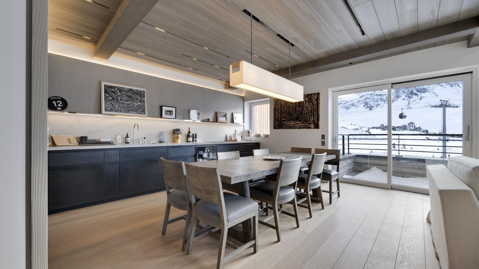 luxury-ski-chalet-tignes-chalet-ornate-oxford-ski-kitchen.jpg