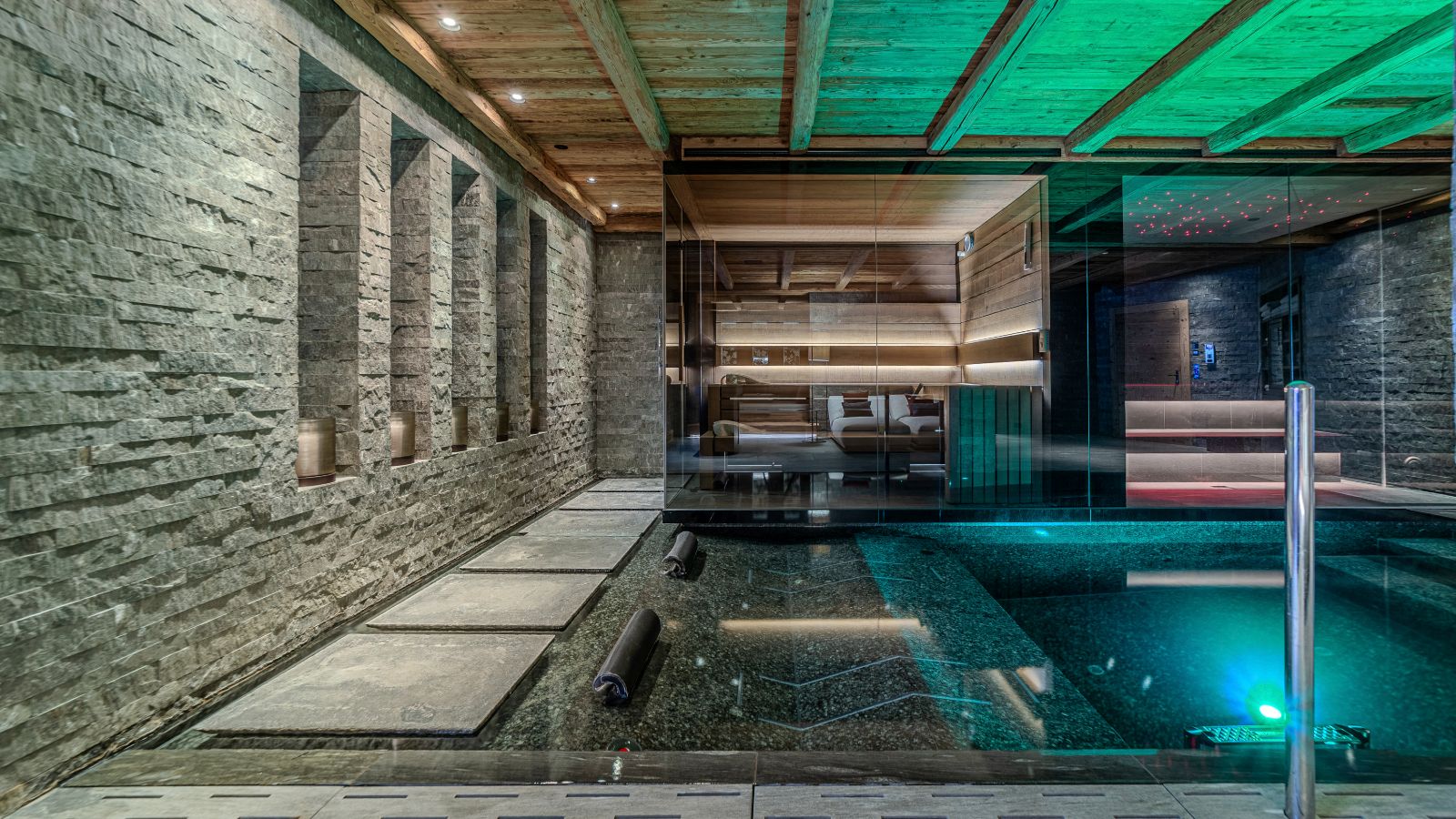 Montana Estate-Lower Chalet- Spa 1-Luxury Ski Chalet- Oxford Ski.jpg