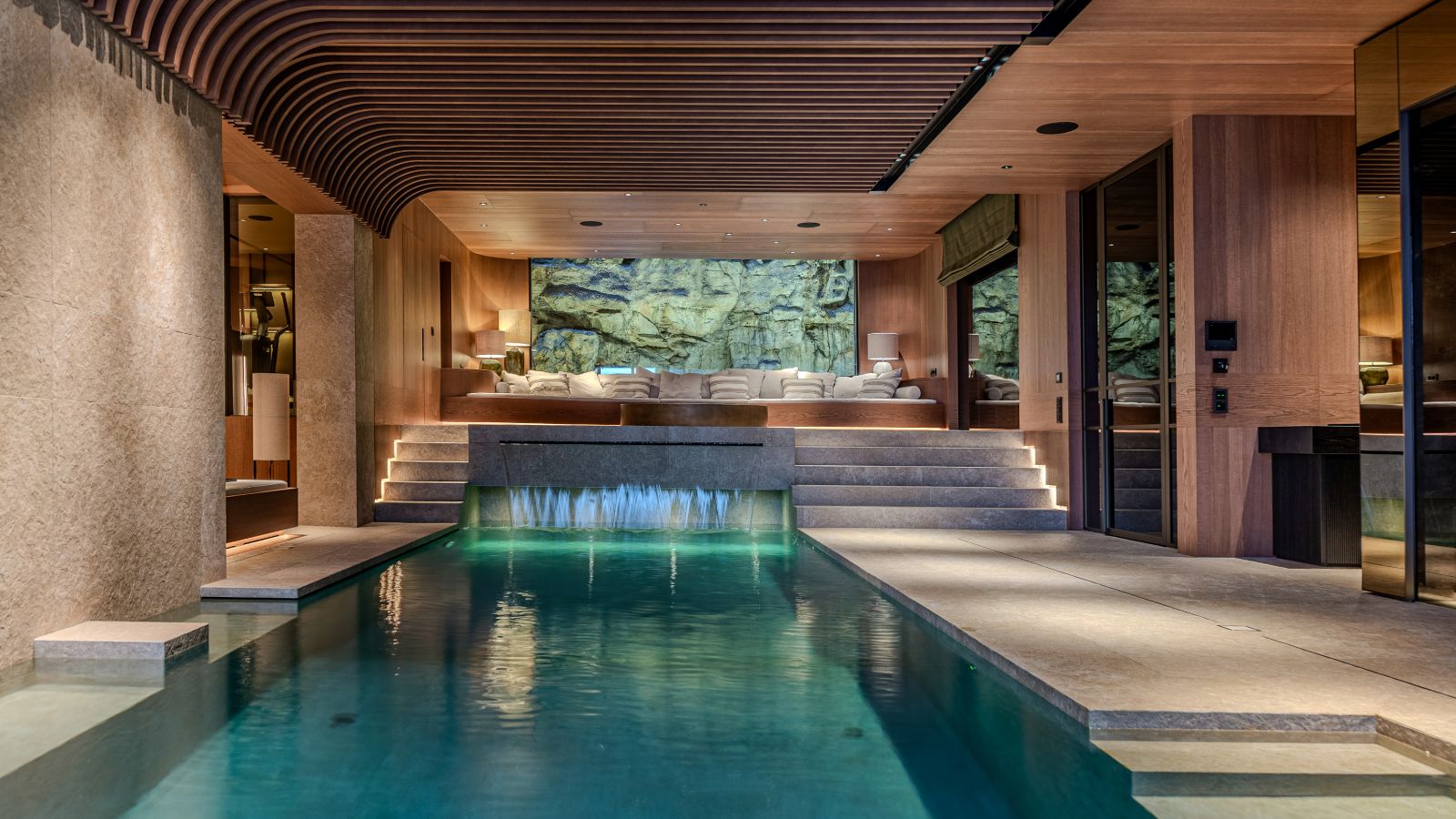 Montana Estate-Upper Chalet- Spa 2-Luxury Ski Chalet- Oxford Ski.jpg