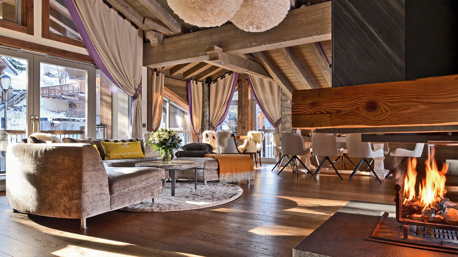 Luxury-Ski-Chalet-Courchevel-1650-Labaobou-Oxford-Ski-Fireplace.jpg