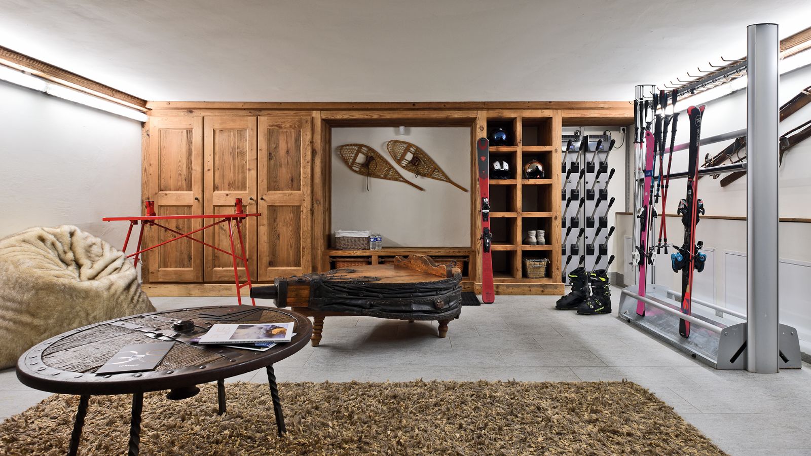 Luxury-Ski-Chalet-Courchevel-1650-Labaobou-Oxford-Ski-Ski-Room.jpg