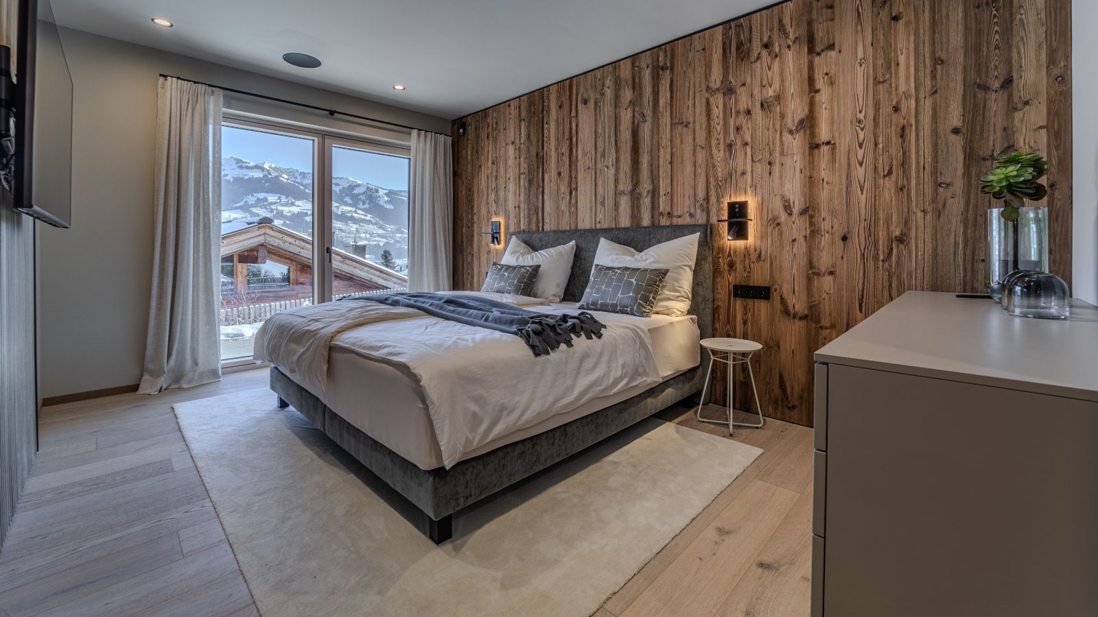 Chalet Hahnenkamm-Bedroom 2- Luxury Ski Chalets- Oxford Ski.jpg