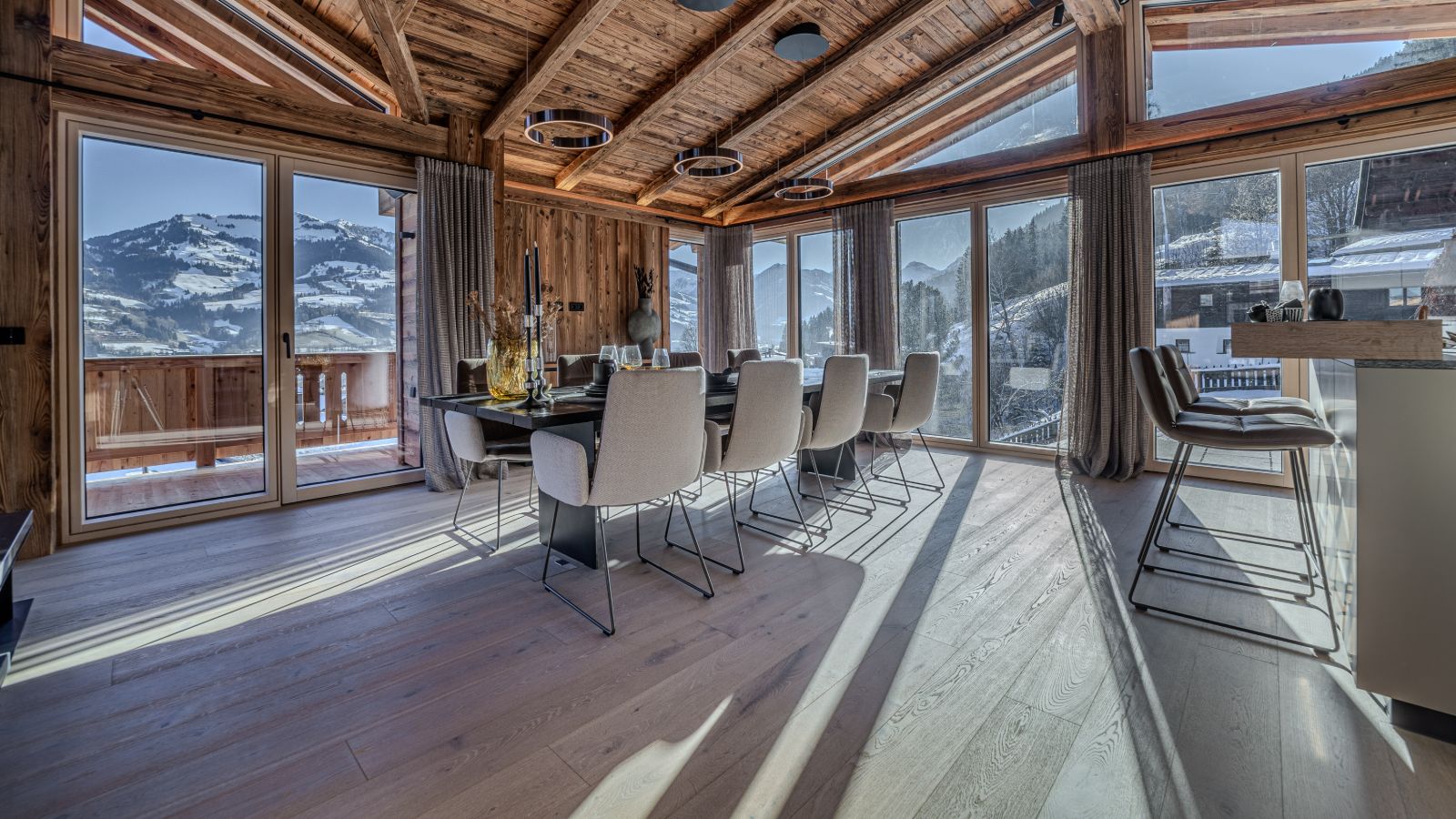Chalet Hahnenkamm-Dining room- Luxury Ski Chalets- Oxford Ski.jpg