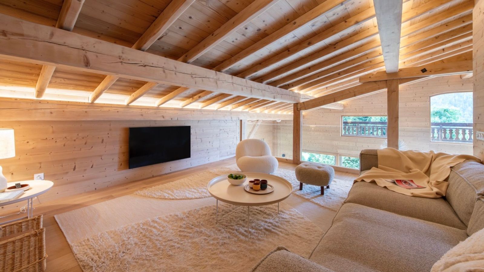Luxury-Ski-Chalet-Megeve-Chalet-Taiga-Oxford-Ski-Snug.jpg