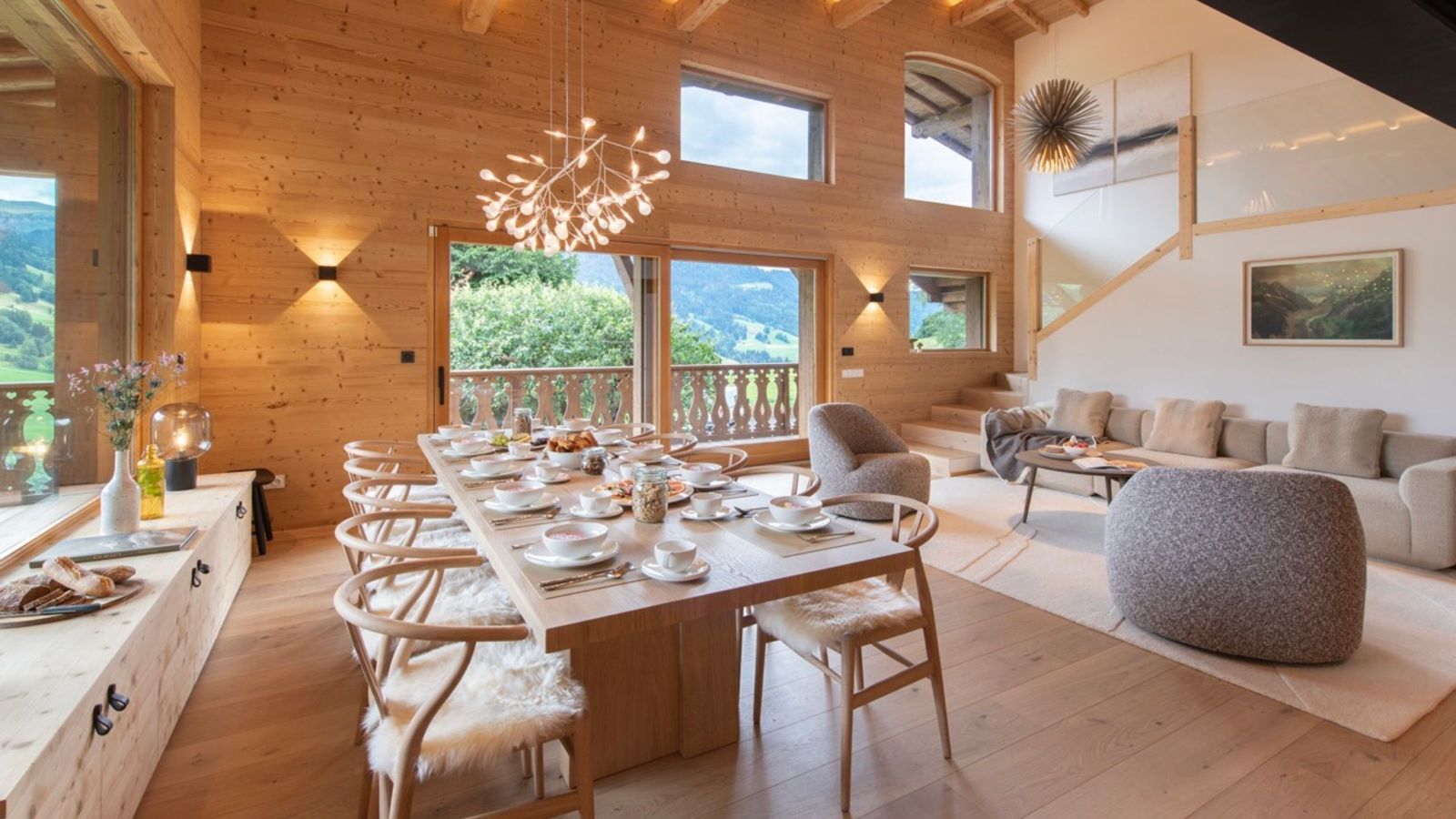 Luxury-Ski-Chalet-Megeve-Chalet-Taiga-Oxford-Ski-Dining3.jpg