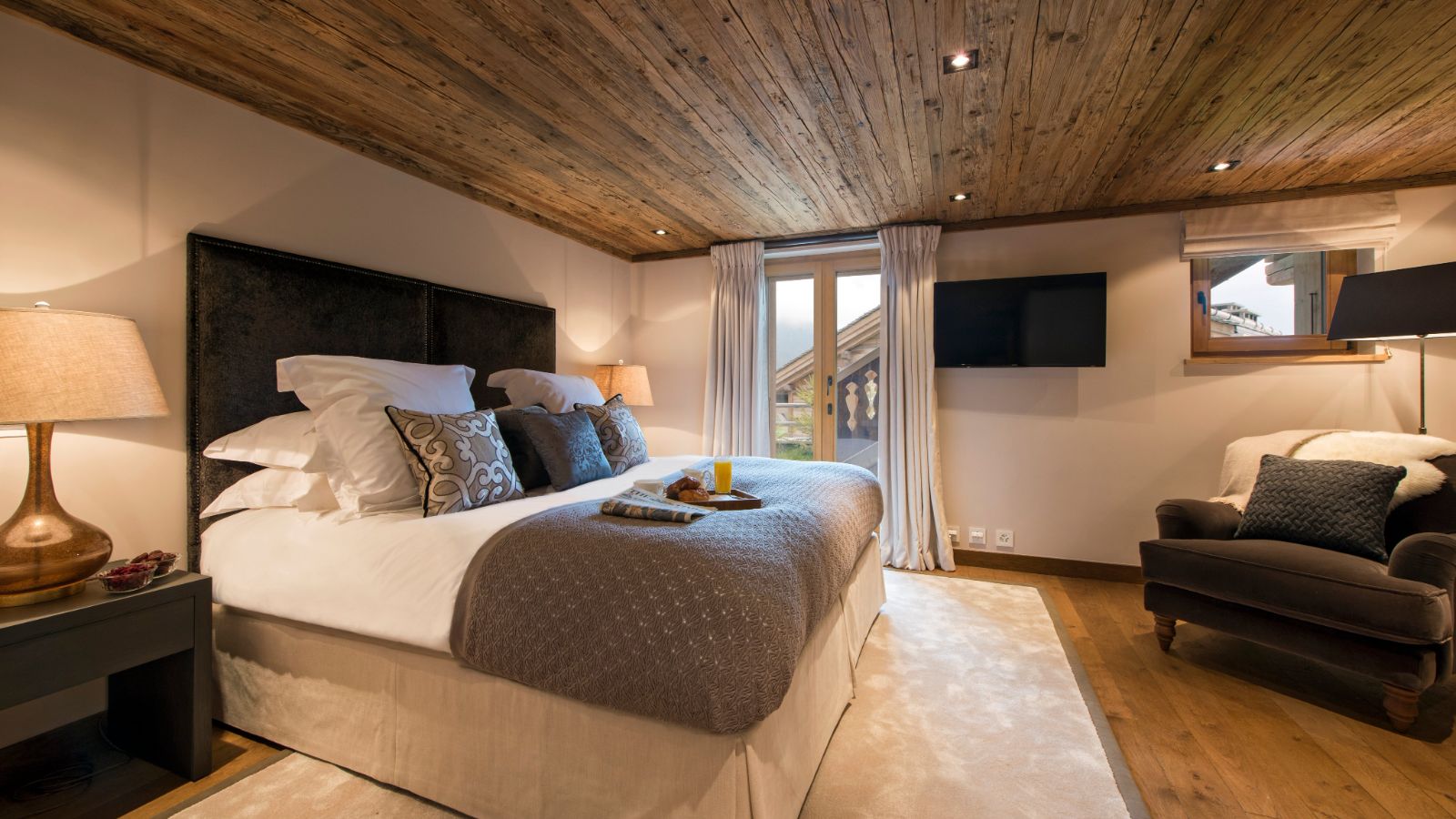 The Calima Estate- Bedroom 3- Luxury Ski Chalet- Oxford Ski Company.jpg