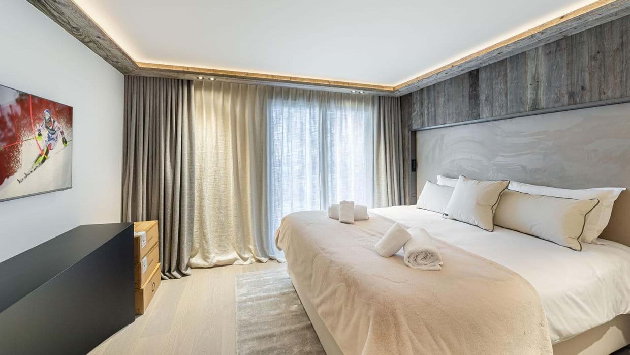 Chalet Bellarossa | Luxury Ski Chalets Courchevel 1850 | Oxford Ski Company
