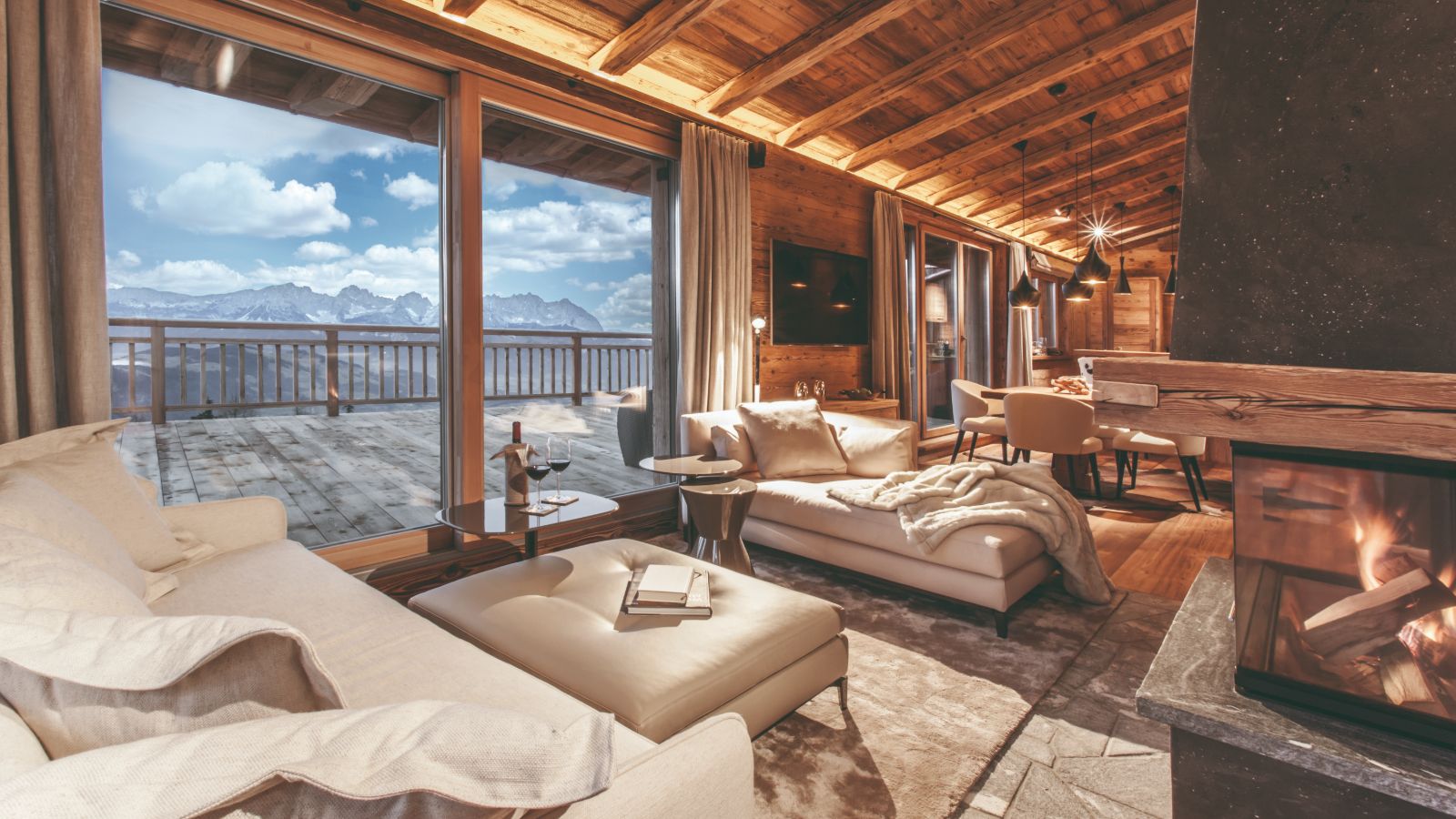 luxury-ski-chalets-kitzbuhel-hanenkahm-lodge-oxford-ski (3).jpg