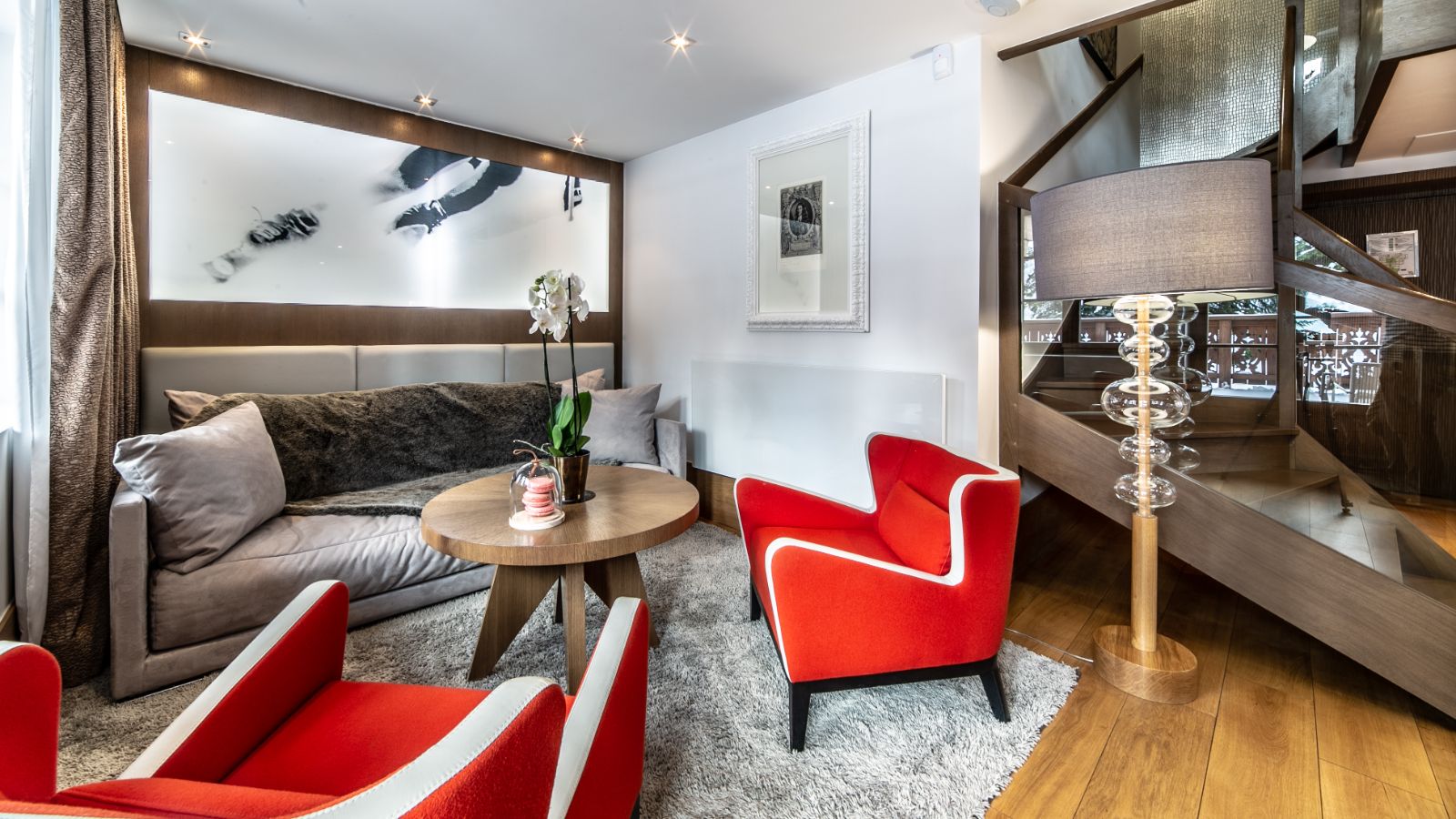 Luxury-Ski-Hotel-Courchevel-1850-Hotel-Le-Strato-Oxford-Ski-Bedroom (8).jpg